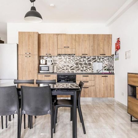 F8 Modern And Bright Apartment In Malta Msida Exterior photo